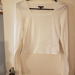 Cropped long sleeve shirt